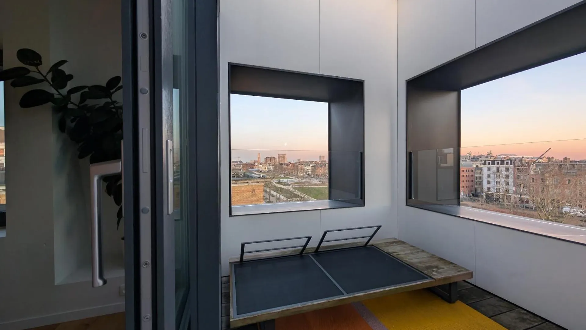 Luxury Duplex Suite 2-Story Antwerp